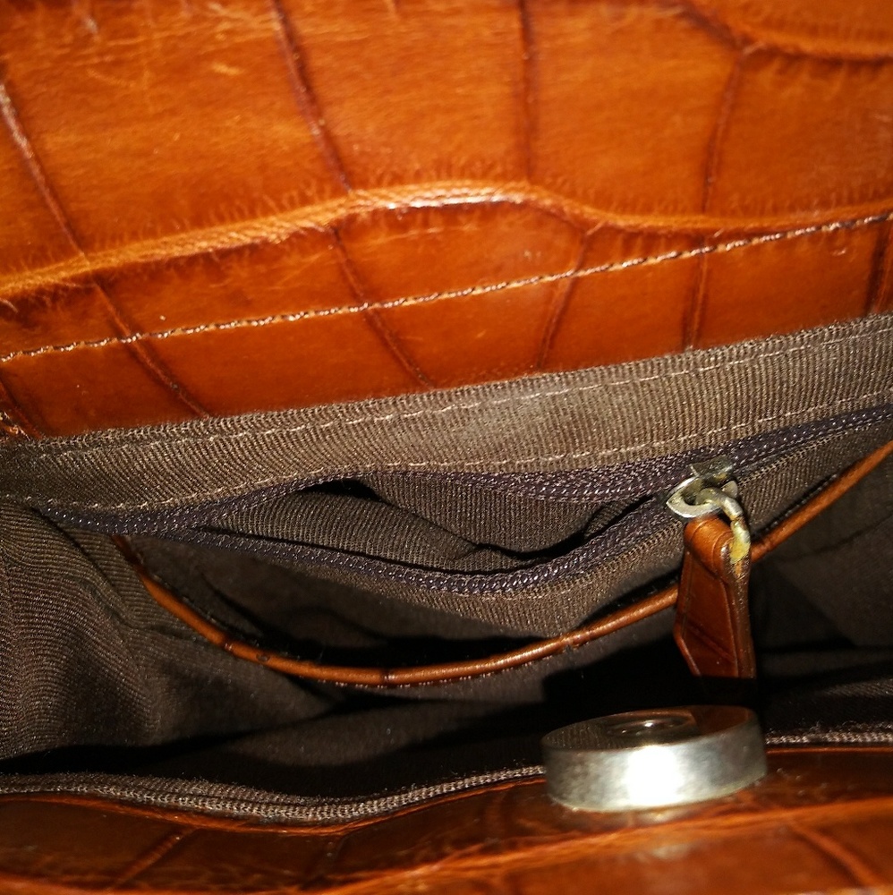 Dooney Bourke Classic Pristine Retro Leather Croc🐊 Embossed 🛍️ - Picture 8 of 9